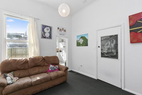 Photo of property in 293 Mansfield Street, Newtown, Wellington, 6021