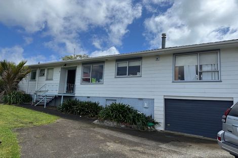 Photo of property in 15 Kereru Place, Half Moon Bay, Auckland, 2012