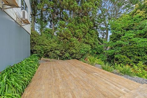 Photo of property in 1/1018 East Coast Road, Fairview Heights, Auckland, 0630