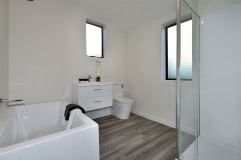 Photo of property in 279 Pages Road, Wainoni, Christchurch, 8061