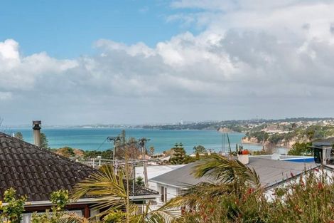 Photo of property in 9a Toroa Street, Torbay, Auckland, 0630