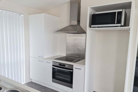 Photo of property in 54a Meadowood Drive, Unsworth Heights, Auckland, 0632
