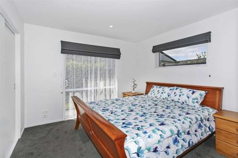 Photo of property in 76a Wellington Street, Pukekohe, 2120