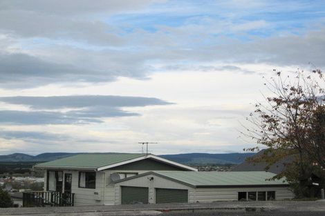 Photo of property in 16 Matai Place, Balclutha, 9230