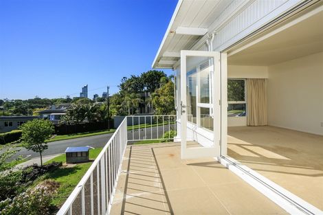 Photo of property in 1/14 Rangitira Avenue, Takapuna, Auckland, 0622