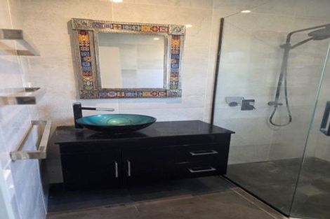 Photo of property in 3/66 Kawaha Point Road, Kawaha Point, Rotorua, 3010