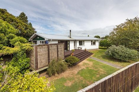 Photo of property in 1 Charwell Place, Highbury, Palmerston North, 4412