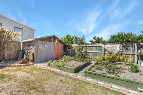 Photo of property in 22 Hollybush Drive, Brightwater, 7022