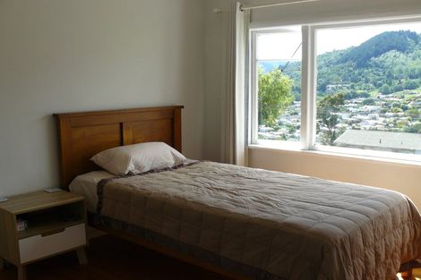 Photo of property in 20 Thompson Terrace, Toi Toi, Nelson, 7010