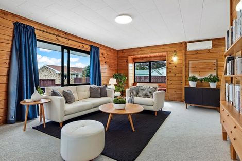 Photo of property in 50 Heath Street, St Andrews, Hamilton, 3200