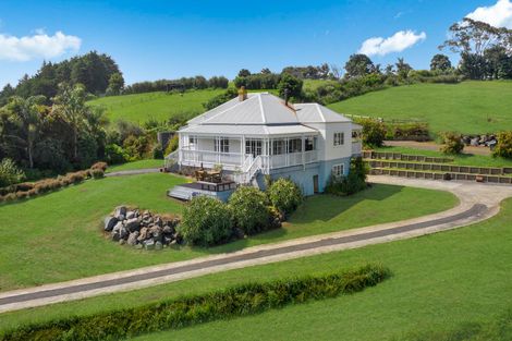 Photo of property in 333 Bald Hill Road, Waiuku, 2681