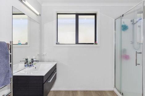 Photo of property in 1 Okataina Street, Pyes Pa, Tauranga, 3112