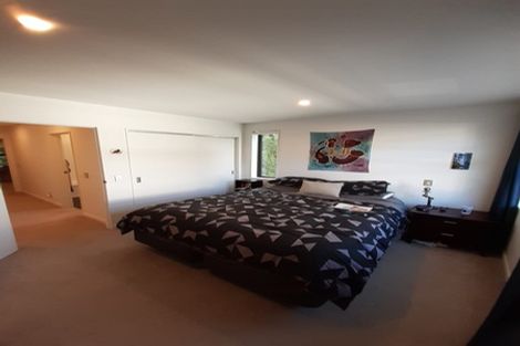 Photo of property in 15/8 Thatcher Crescent, Crofton Downs, Wellington, 6035