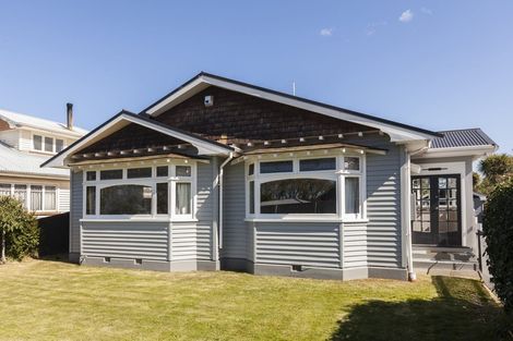 Photo of property in 29 Waltham Road, Sydenham, Christchurch, 8023