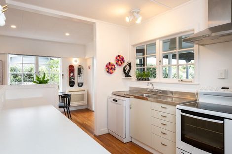 Photo of property in 8 East Road, Haumoana, 4102