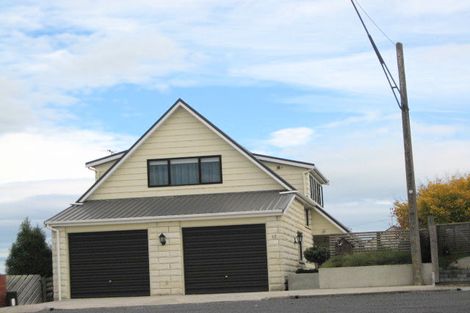 Photo of property in 12 Matai Place, Balclutha, 9230