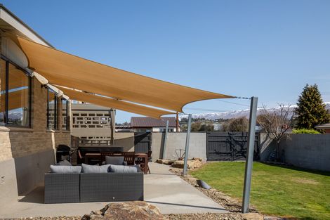 Photo of property in 2 Chapple Street, Alexandra, 9320