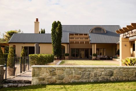 Photo of property in 42 Matangi Road, Tuki Tuki, Havelock North, 4294