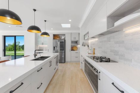 Photo of property in 99 Stoneridge Terrace, Whitford, Manurewa, 2576