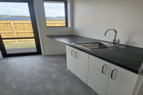 Photo of property in 16 Carlisle Street, Waimate, 7924