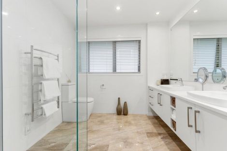 Photo of property in 123 Three Oaks Drive, Dairy Flat, Albany, 0794