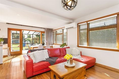 Photo of property in 28 Aorangi Road, Bryndwr, Christchurch, 8053