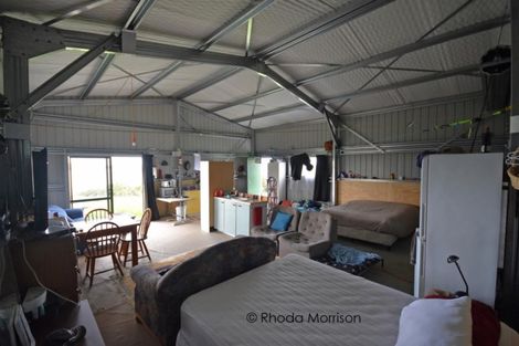 Photo of property in 196 Metcalfe Road, Matakohe, 0593