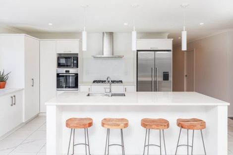 Photo of property in 33 Probert Crescent, Chartwell, Hamilton, 3210