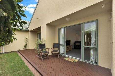 Photo of property in 9/90 Hawke Street, New Brighton, Christchurch, 8083