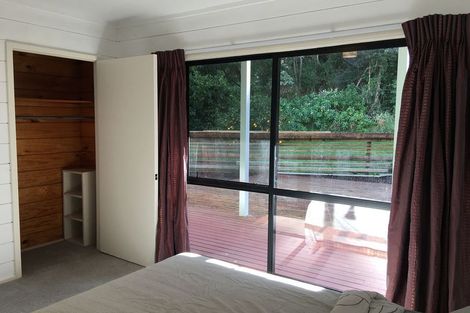 Photo of property in 11 Kereru Grove, Greenhithe, Auckland, 0632