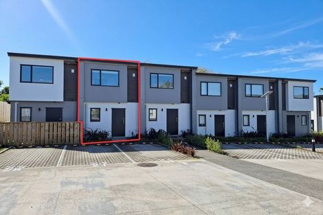Photo of property in 31/241 Don Buck Road, Massey, Auckland, 0614