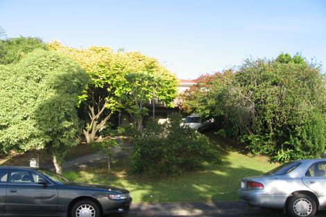 Photo of property in 34 Bruce Road, Glenfield, Auckland, 0629