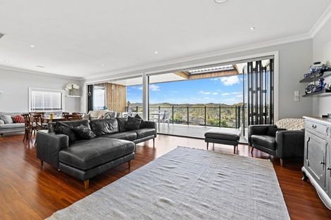 Photo of property in 7 Boutique Way, Orewa, 0931