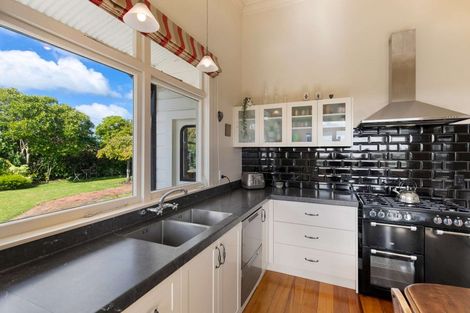 Photo of property in 11 Stark Street, Durie Hill, Whanganui, 4500
