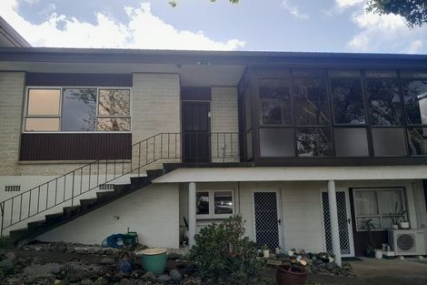 Photo of property in 1/2 Northwick Place, Hillcrest, Auckland, 0627