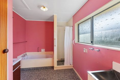 Photo of property in 62b Te Rauparaha Street, Otaki, 5512