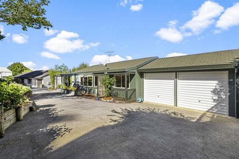 Photo of property in 84 Nigel Road, Browns Bay, Auckland, 0630