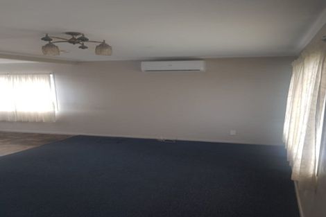 Photo of property in 1/7 Ebenezer Way, Clendon Park, Auckland, 2103