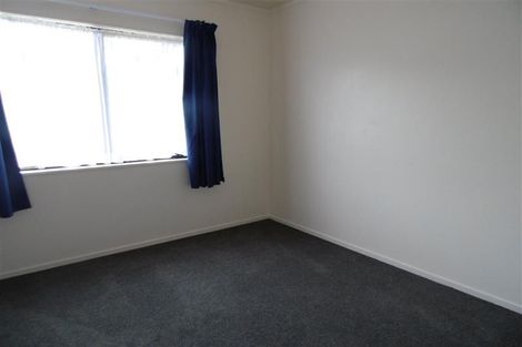 Photo of property in 2/32 Nigel Road, Browns Bay, Auckland, 0630
