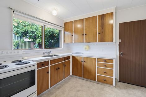 Photo of property in 2/508 Saint Aubyn, Hastings, 4122
