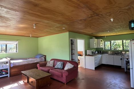 Photo of property in 5 Tainui Street, Mokau, 4376