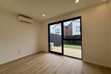 Photo of property in 4/131 Lancaster Road, Beach Haven, Auckland, 0626