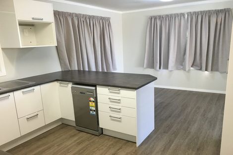 Photo of property in 422a Whangaparaoa Road, Stanmore Bay, Whangaparaoa, 0932