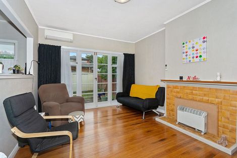 Photo of property in 12 Himikera Avenue, Avondale, Auckland, 1026