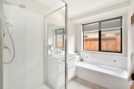 Photo of property in 723 Gloucester Road, Papamoa Beach, Papamoa, 3118