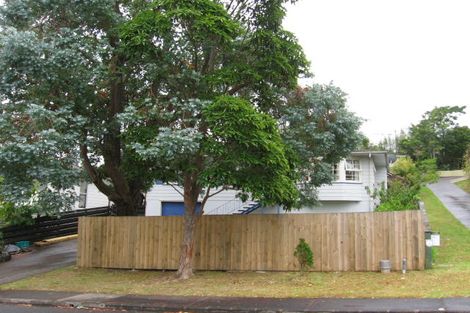 Photo of property in 58 Lavery Place, Sunnynook, Auckland, 0632