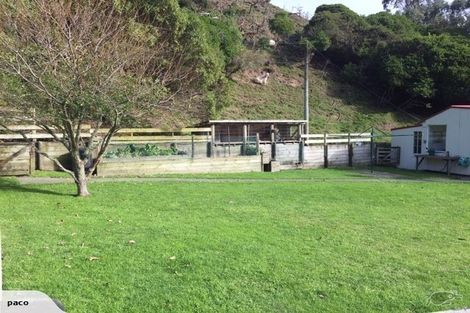 Photo of property in 652 Makara Road, Makara, Karori, 6972