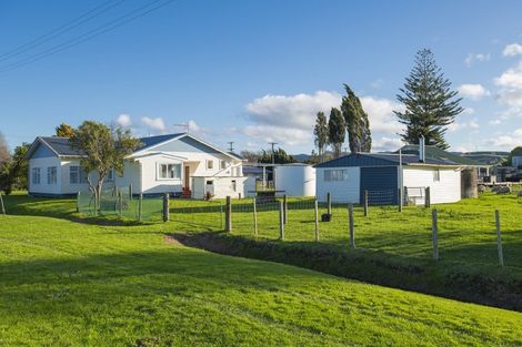 Photo of property in 140 Seddon Street, Patutahi, Gisborne, 4072