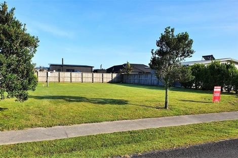 Photo of property in 321 Harbour Drive East, Matarangi, Whitianga, 3592