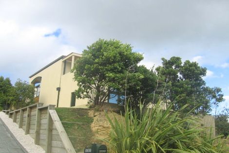 Photo of property in 112 Viewmont Drive, Harbour View, Lower Hutt, 5010